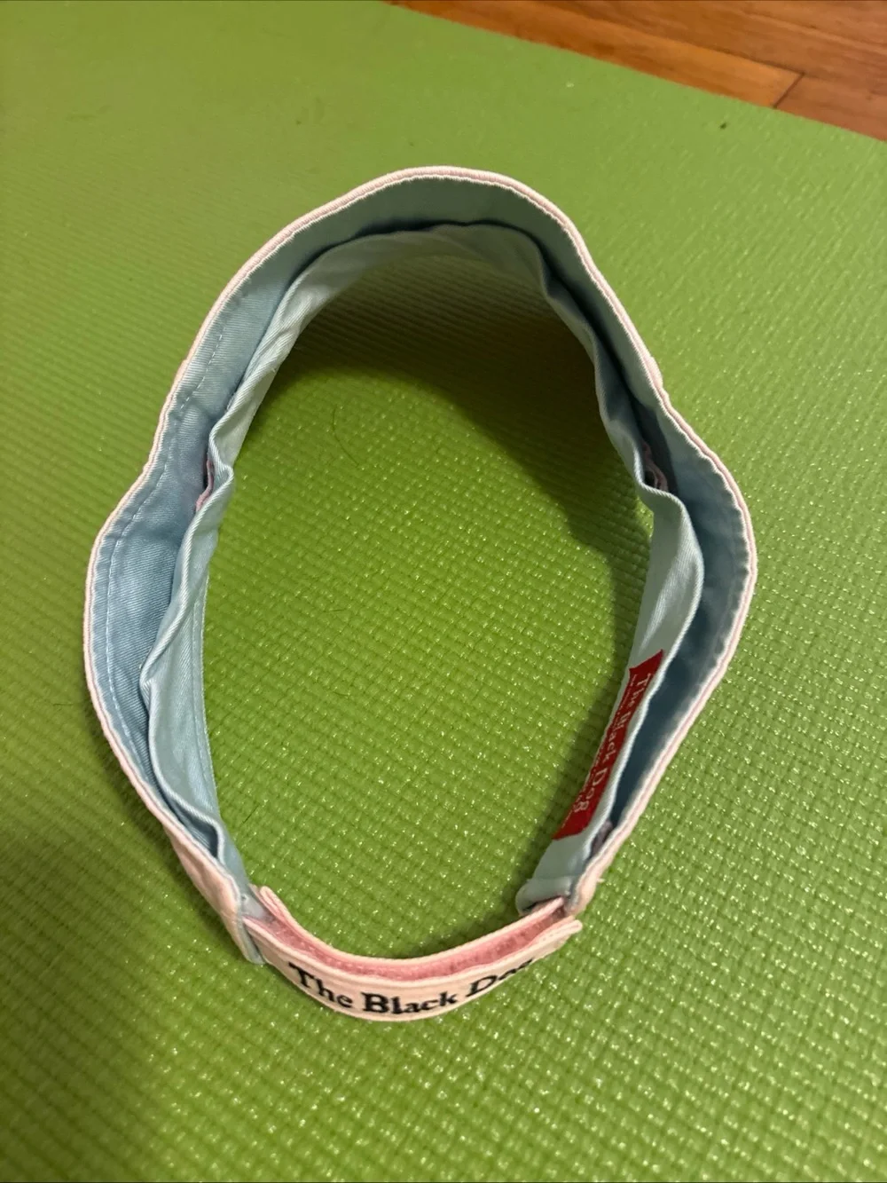 The Black Dog Cafe Martha's Vineyard Adjustable Visor Pink Vintage